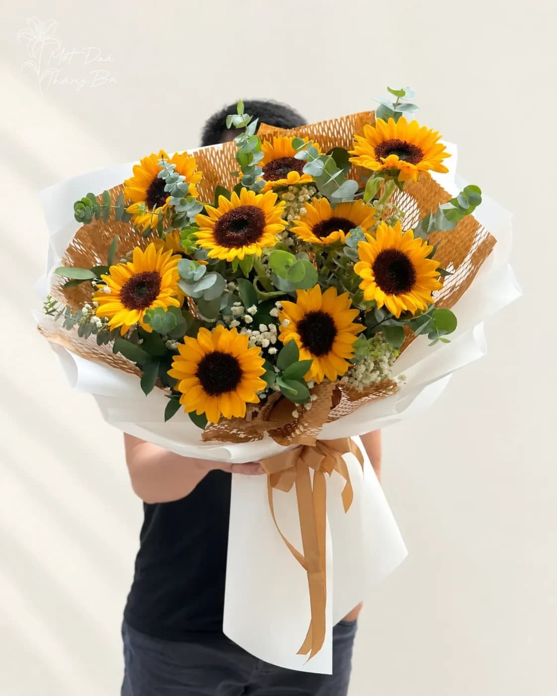 Bó Hoa Đón Nắng- Đón chờ những điều mới tươi đẹp