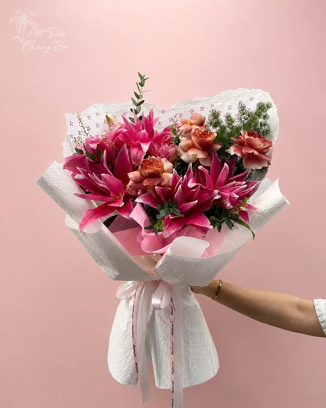 Lily Harmony - Bó Hoa Lily Hồng Phối Tone Sang Trọng