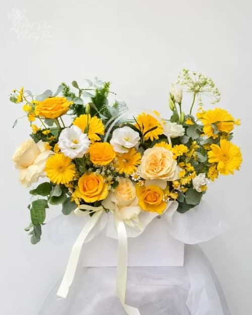 Giỏ Hoa "Rạng Rỡ" – Nguồn năng lượng tích cực